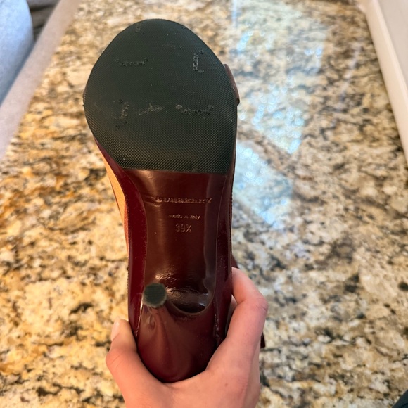 Burberry Open Toe Buckle Pumps - Picture 10 of 11